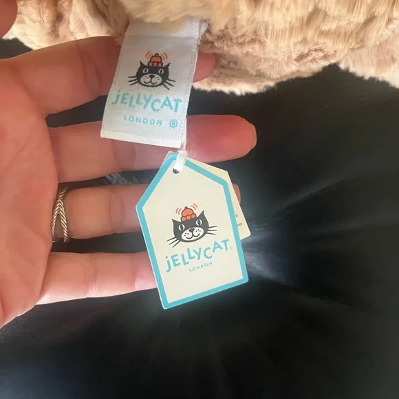 Jellycat Lion Tan Plush Toy - Picture 6 of 11